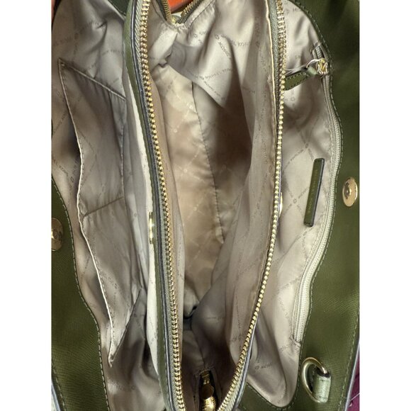 Michael Kors Savannah Large Leather Satchel Purse Green - Picture 14 of 16